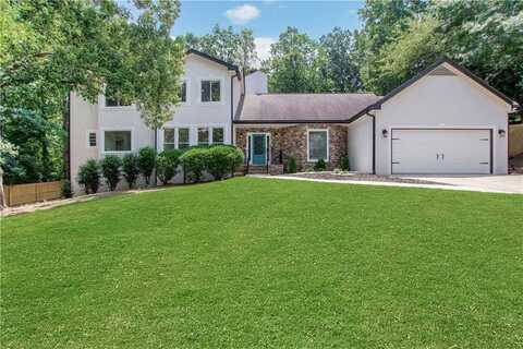1960 Calvin Drive, Duluth, GA 30097