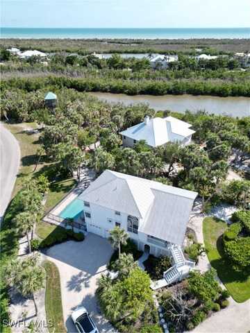 1986 My Tern Court, Sanibel, FL 33957