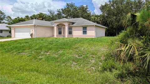 716 Lake Avenue, Lehigh Acres, FL 33972
