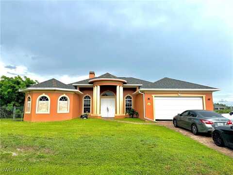 920 HIGHLAND Avenue, Lehigh Acres, FL 33972