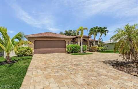 3005 SW 8th Place, Cape Coral, FL 33914