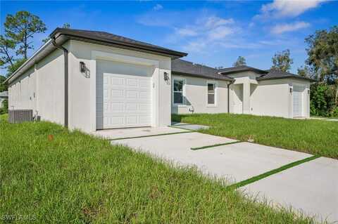 2401-2403 Quentin Avenue S, Lehigh Acres, FL 33973