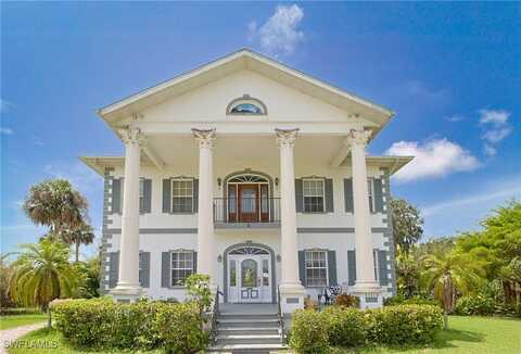 21810 Pearl Street, Alva, FL 33920