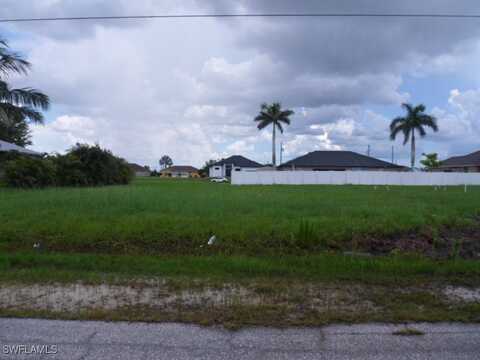 2528 NW 7th Terrace, Cape Coral, FL 33993