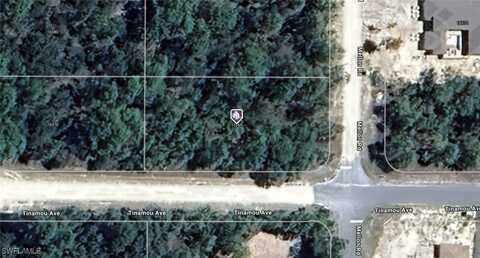 11269 Tinamou Avenue, Weeki Wachee, FL 34614
