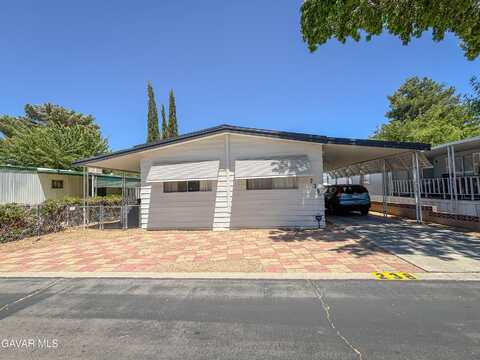 43850 N 20th Street East, Lancaster, CA 93535