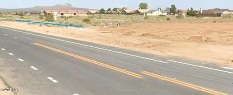 8112 Mendiburu Road, California City, CA 93505