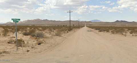 Vic Porter Rd & Autumn Dr, Lucerne Valley, CA 92356