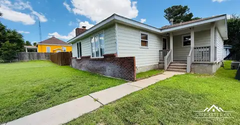 1104 Avenue F, Dodge City, KS 67801