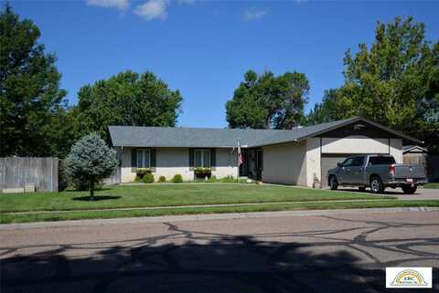 1705 N Anderson Street, Garden City, KS 67846