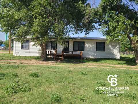 300 SE Piute Avenue, Satanta, KS 67870