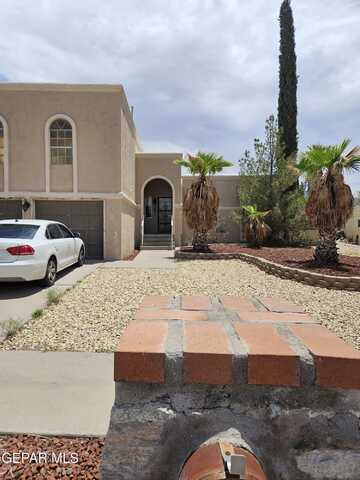 704 ESPOLON Drive, El Paso, TX 79912