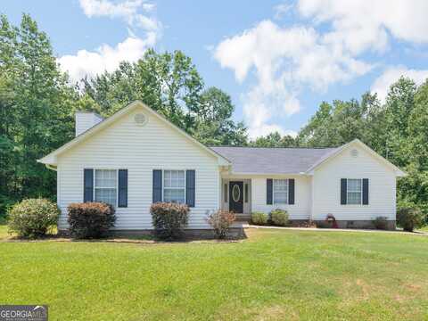1120 Jackson Lake, Jackson, GA 30233