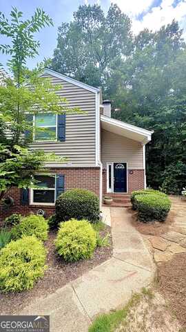 39 Dunwoody Springs, Sandy Springs, GA 30328