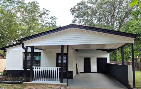 2115 Oakhurst Circle, Spartanburg, SC 29302