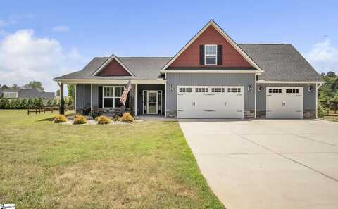 819 Cooper Bridge Road, Woodruff, SC 29388