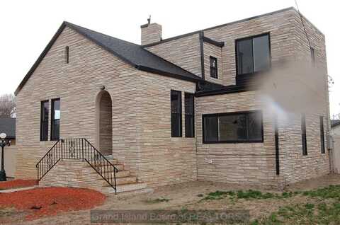 442 W 1st, Minden, NE 68959
