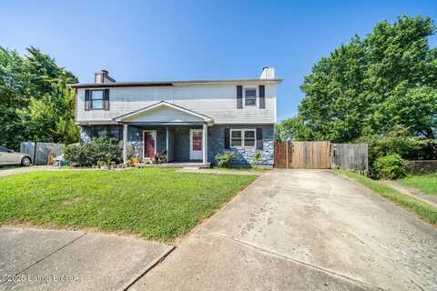 2700 Pioneer Ct, Radcliff, KY 40160