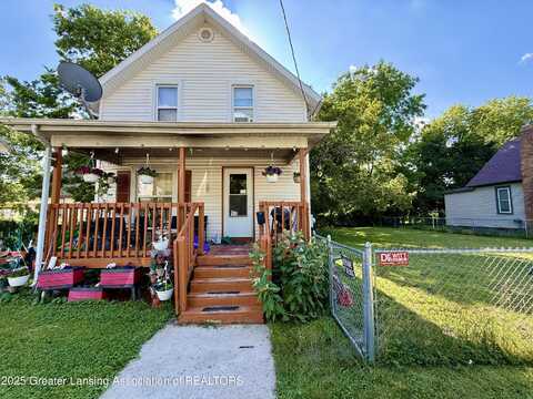 305 Howe Street, Lansing, MI 48915