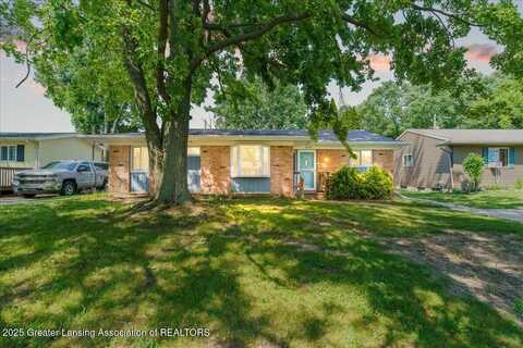 3642 Coachlight Common Street, Lansing, MI 48911