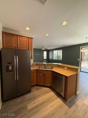 766 Crest Valley Place, Henderson, NV 89011