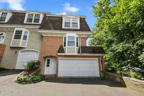 172 Field Point Road, Greenwich, CT 06830