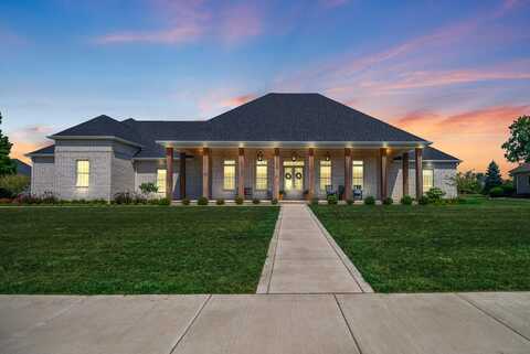 13761 Jennings Lane, Crown Point, IN 46307