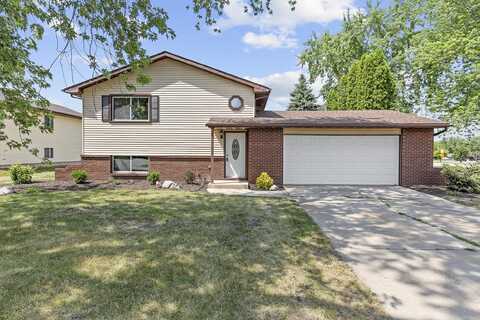 3920 W 76th Lane, Merrillville, IN 46410
