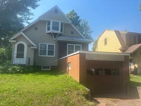 237 RIDGE ST E, Ironwood, MI 49938