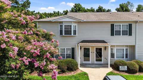2355 Vineyard Drive, Winterville, NC 28590