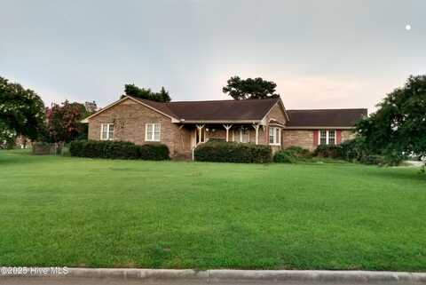 3809 Robin Road, Ayden, NC 28513