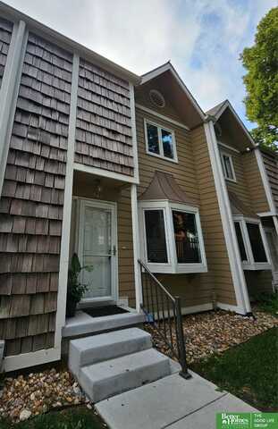 524 S 36 Court, Omaha, NE 68105