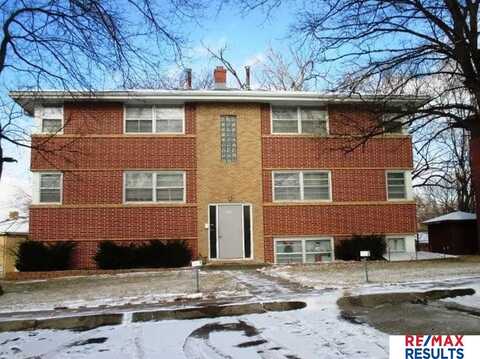 6620 Pratt Street, Omaha, NE 68104