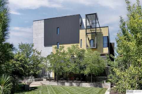1502 S 10th Street, Omaha, NE 68108