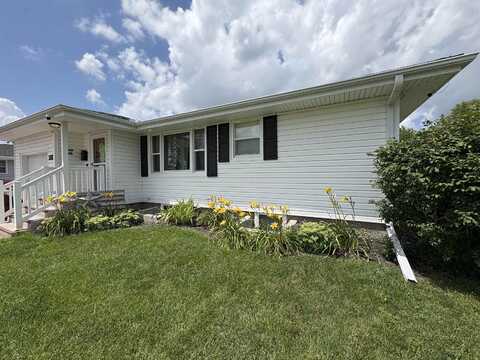 2304 29th Street, Columbus, NE 68601