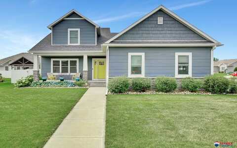 225 Knotty Pine Lane, Seward, NE 68434