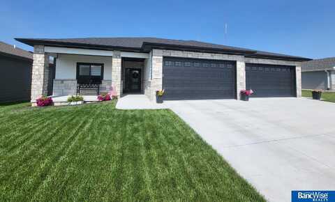 8601 S 81 Street, Lincoln, NE 68516