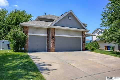 11918 S 52nd Street, Bellevue, NE 68133