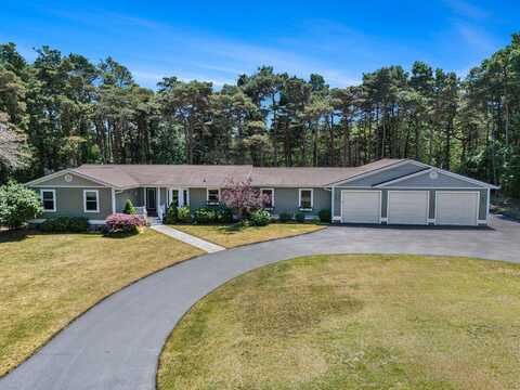 5920 Iris Road, Ludington, MI 49431