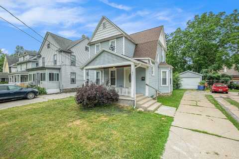 1607 Center Avenue NE, Grand Rapids, MI 49505