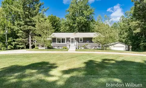 2289 S Sullivan Road, Ravenna, MI 49451