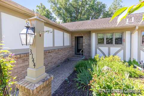 3144 Maple Villa Drive SE, Grand Rapids, MI 49508