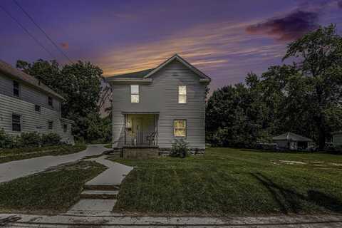 1211 S Jackson Street, Jackson, MI 49203