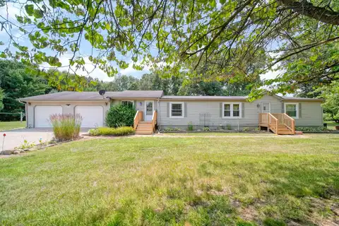 8756 Portage Lake Road, Munith, MI 49259