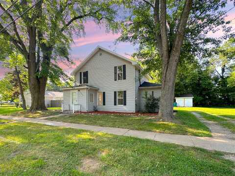 1006 Madison Street, Three Rivers, MI 49093