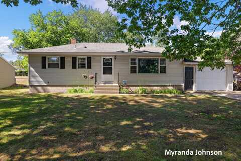 1744 W Norton Avenue, Norton Shores, MI 49441
