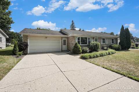 5438 Greenboro Drive SE, Kentwood, MI 49508