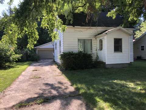 1483 Rose Avenue, Benton Harbor, MI 49022