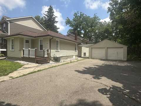 1127 Lafayette Avenue, Kalamazoo, MI 49006