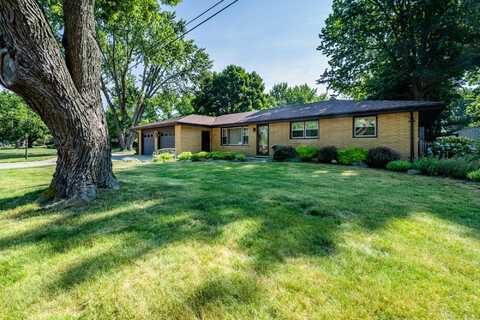 1686 N Teakwood Drive, Stevensville, MI 49127
